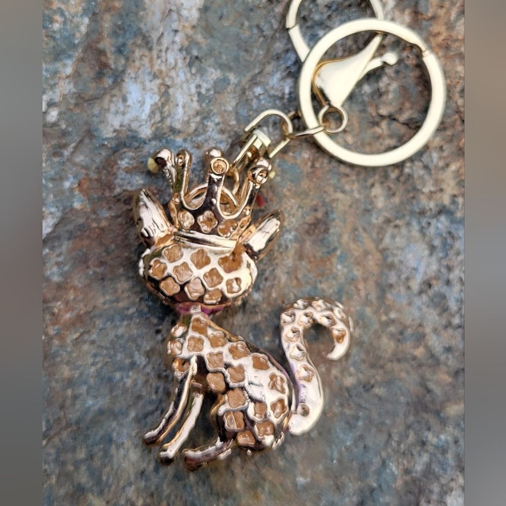 Austrian Crystal Fox Keychain - Picture 4 of 7